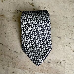 Christian Dior tie